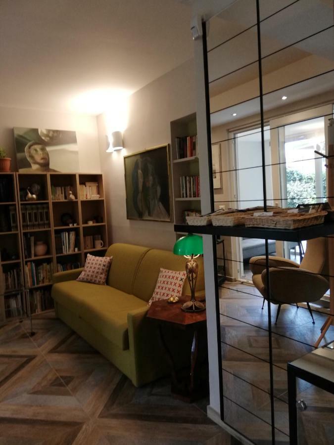 Nel Centro Di Un'oasi Verde Appartamento